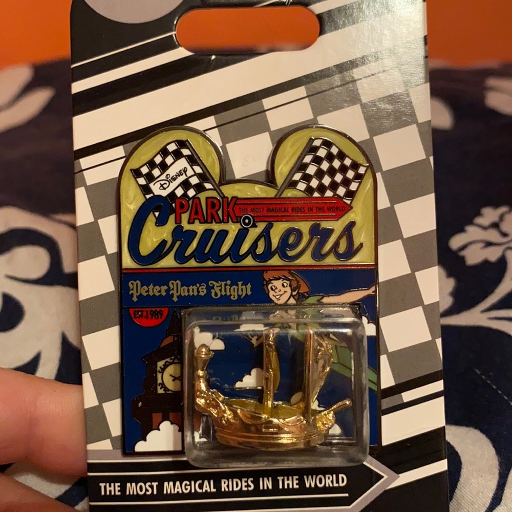 LE Disney Park Cruisers Peter Pan’s Flight Pin